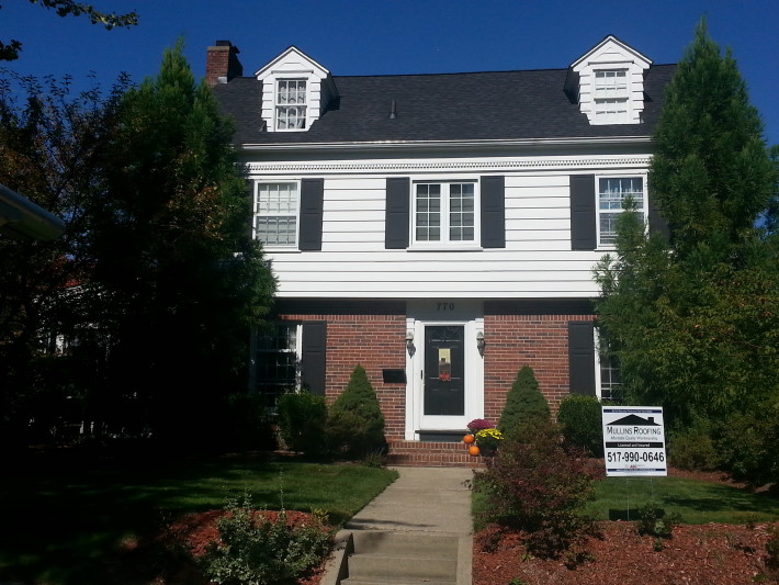 jackson mi bloomfield blvd house